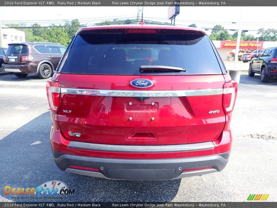 2019 Ford Explorer XLT 4WD Ruby Red / Medium Black Photo #4