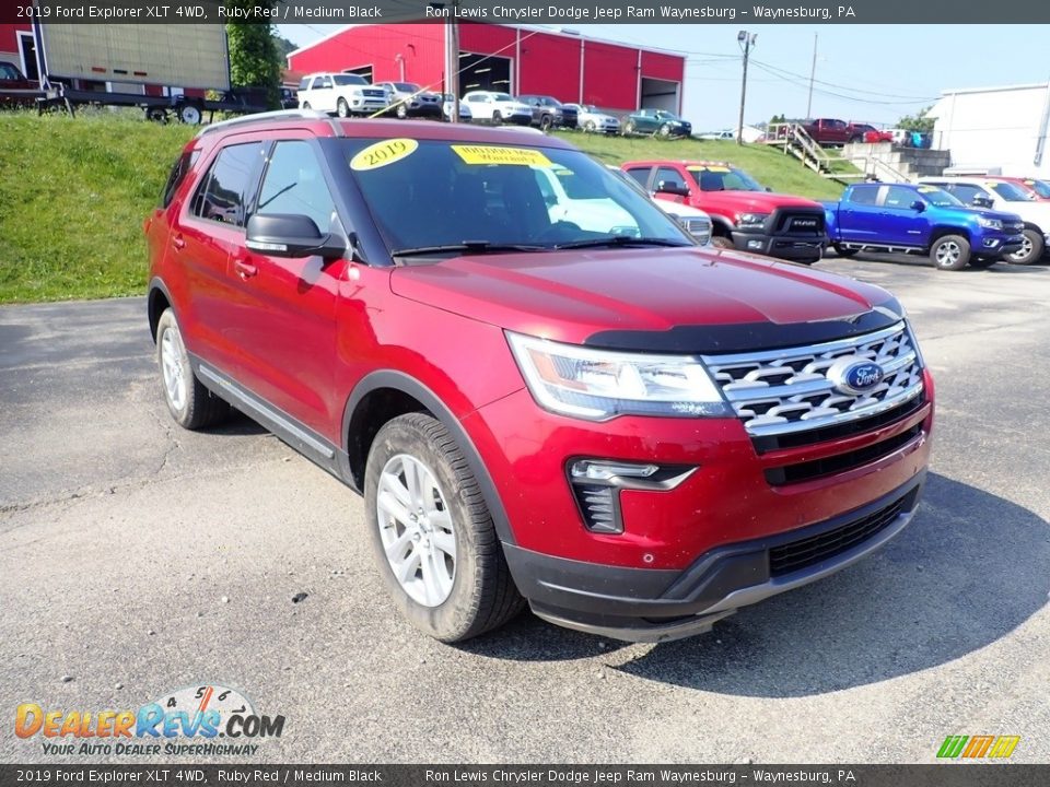 2019 Ford Explorer XLT 4WD Ruby Red / Medium Black Photo #7