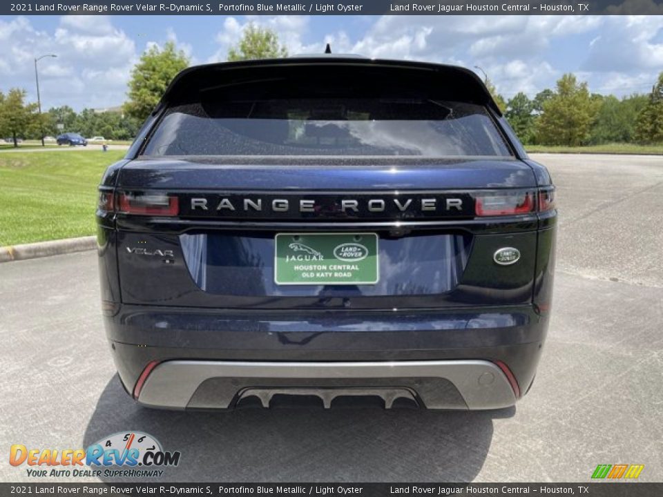 2021 Land Rover Range Rover Velar R-Dynamic S Portofino Blue Metallic / Light Oyster Photo #7
