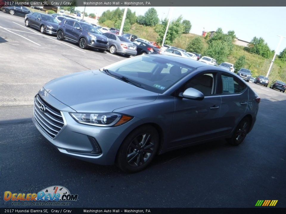 2017 Hyundai Elantra SE Gray / Gray Photo #5