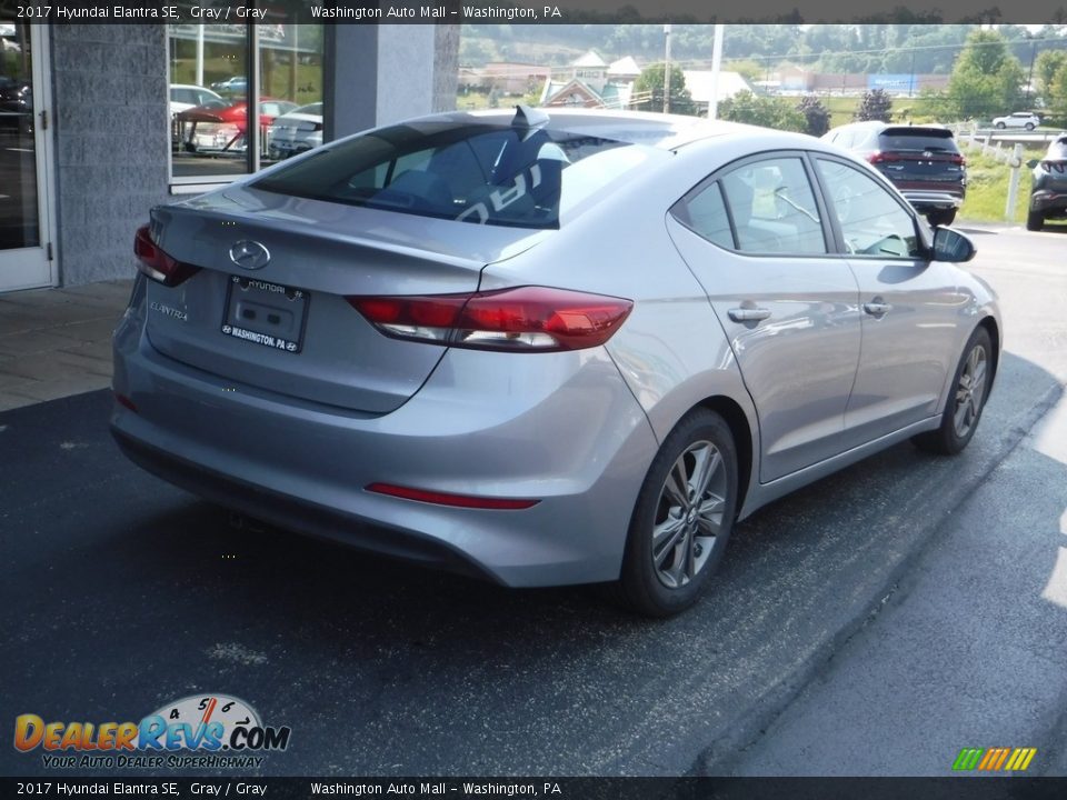 2017 Hyundai Elantra SE Gray / Gray Photo #9