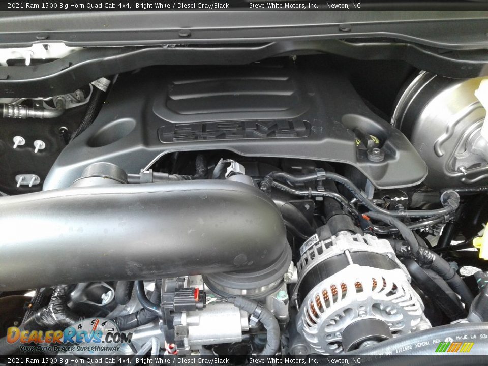 2021 Ram 1500 Big Horn Quad Cab 4x4 Bright White / Diesel Gray/Black Photo #10