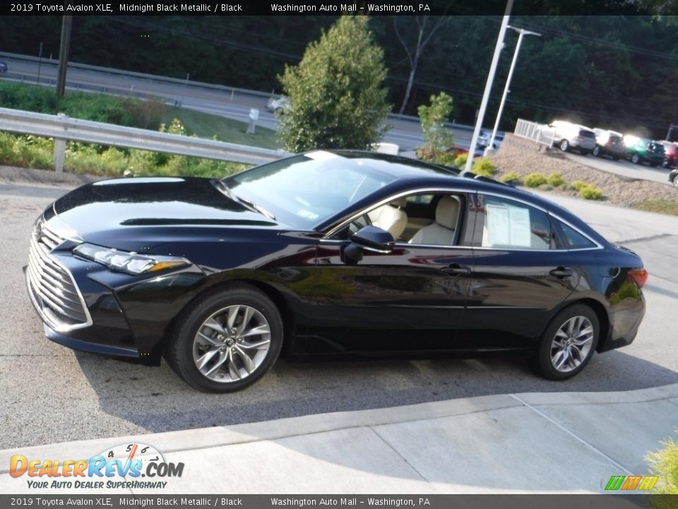 2019 Toyota Avalon XLE Midnight Black Metallic / Black Photo #13