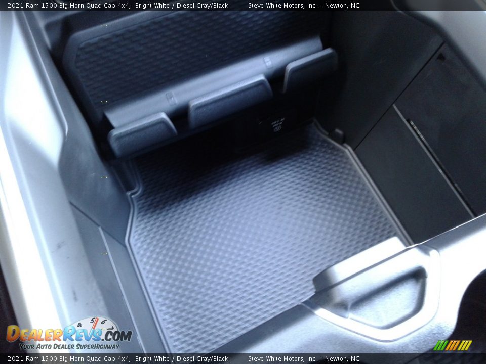 2021 Ram 1500 Big Horn Quad Cab 4x4 Bright White / Diesel Gray/Black Photo #28