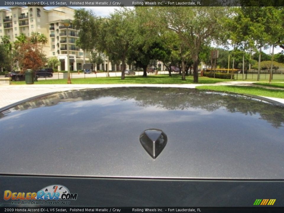 2009 Honda Accord EX-L V6 Sedan Polished Metal Metallic / Gray Photo #32
