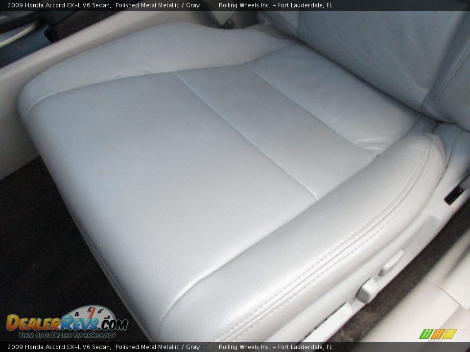 2009 Honda Accord EX-L V6 Sedan Polished Metal Metallic / Gray Photo #36