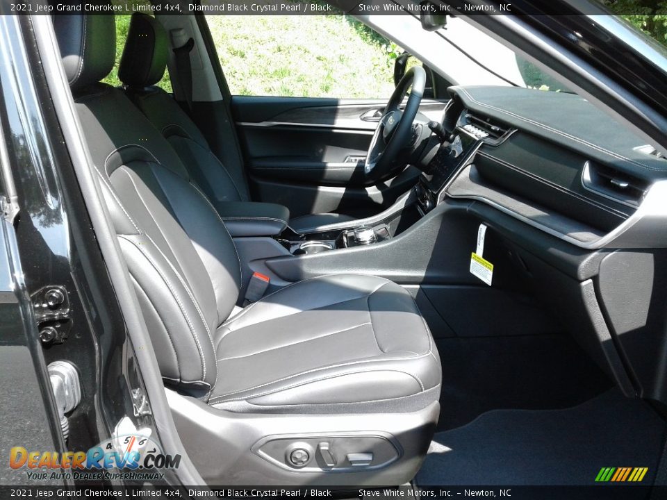 2021 Jeep Grand Cherokee L Limited 4x4 Diamond Black Crystal Pearl / Black Photo #19