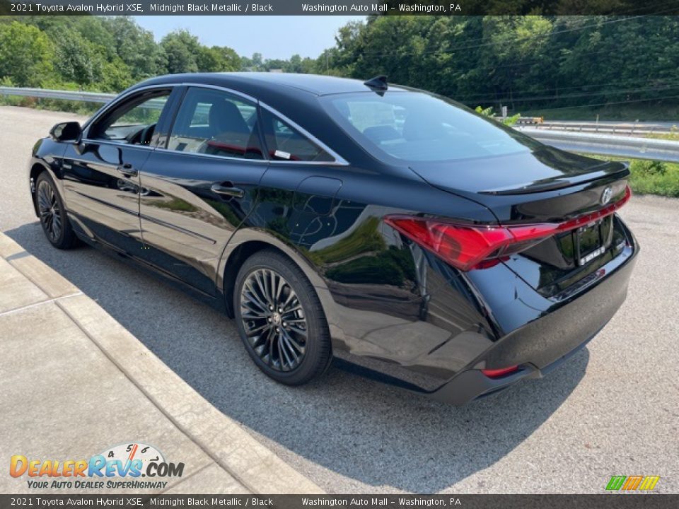 Midnight Black Metallic 2021 Toyota Avalon Hybrid XSE Photo #2