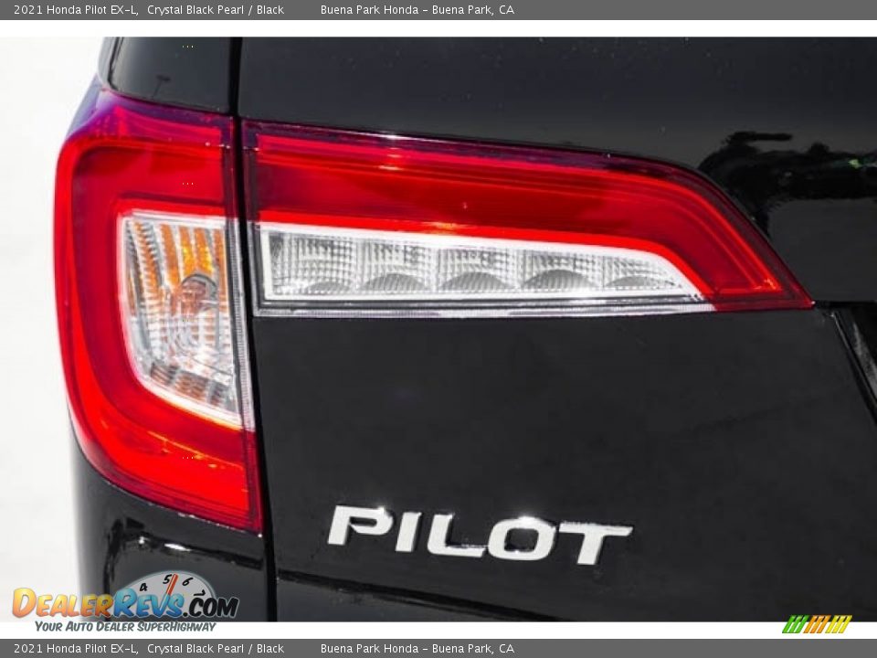 2021 Honda Pilot EX-L Crystal Black Pearl / Black Photo #7