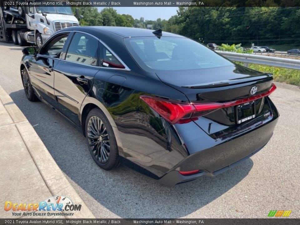 2021 Toyota Avalon Hybrid XSE Midnight Black Metallic / Black Photo #8