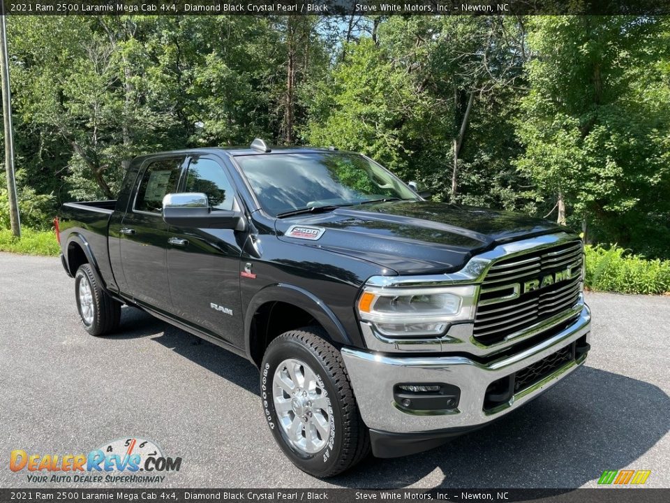 Front 3/4 View of 2021 Ram 2500 Laramie Mega Cab 4x4 Photo #4