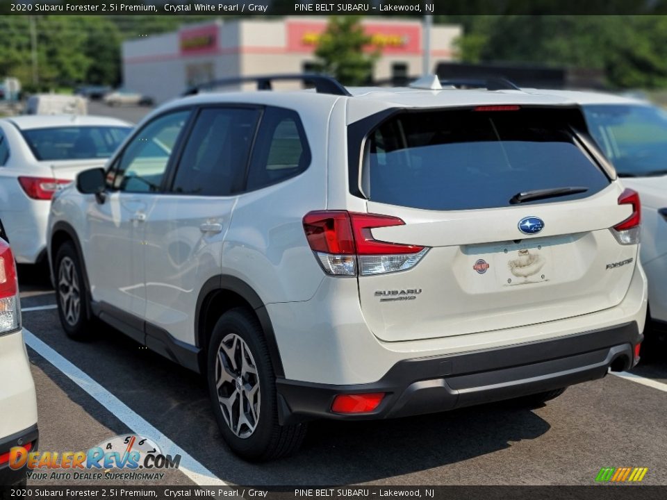 2020 Subaru Forester 2.5i Premium Crystal White Pearl / Gray Photo #4