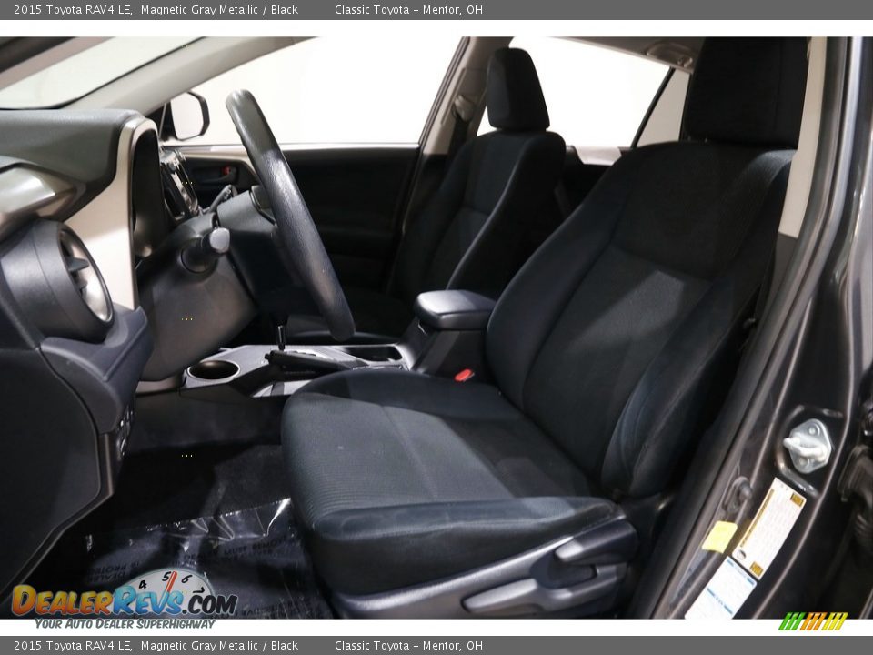 2015 Toyota RAV4 LE Magnetic Gray Metallic / Black Photo #5