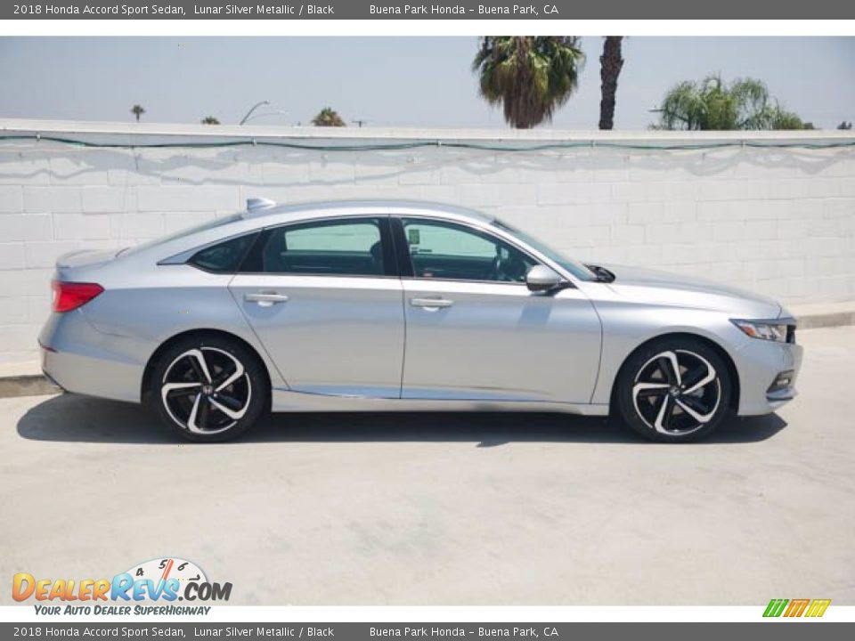 2018 Honda Accord Sport Sedan Lunar Silver Metallic / Black Photo #12