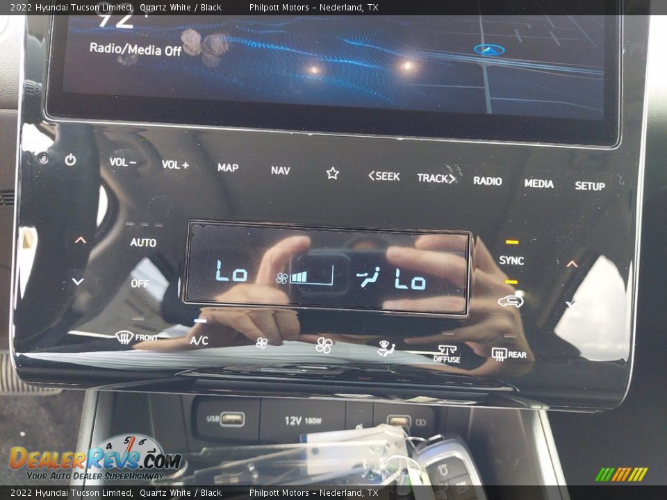 2022 Hyundai Tucson Limited Quartz White / Black Photo #19