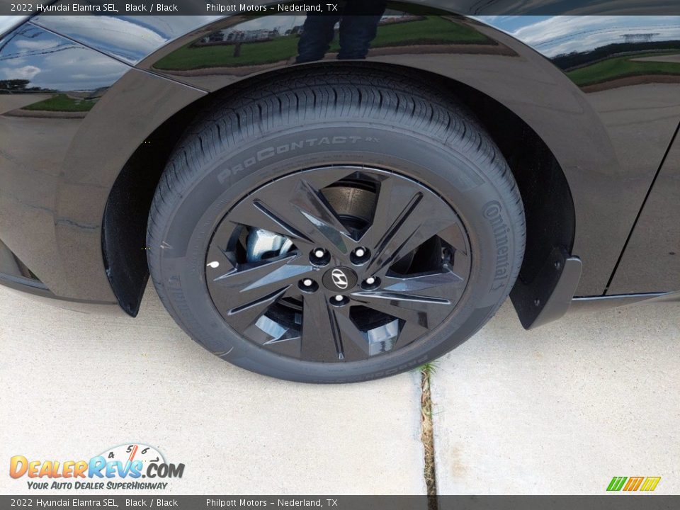 2022 Hyundai Elantra SEL Black / Black Photo #9