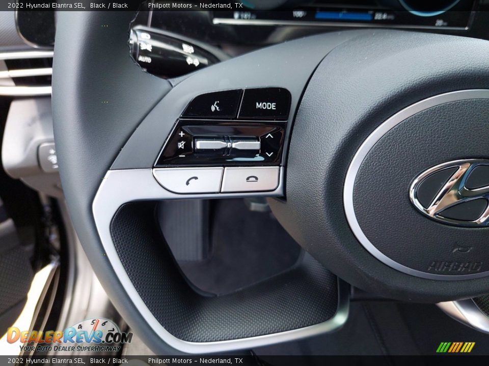 2022 Hyundai Elantra SEL Black / Black Photo #13