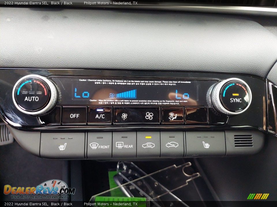 2022 Hyundai Elantra SEL Black / Black Photo #18