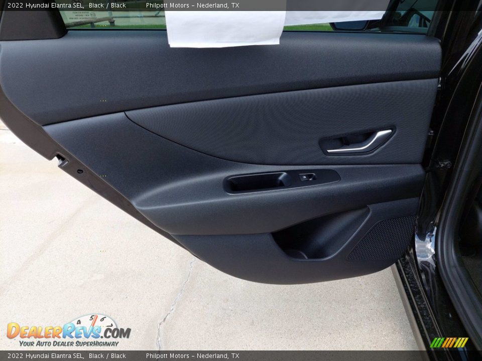2022 Hyundai Elantra SEL Black / Black Photo #21