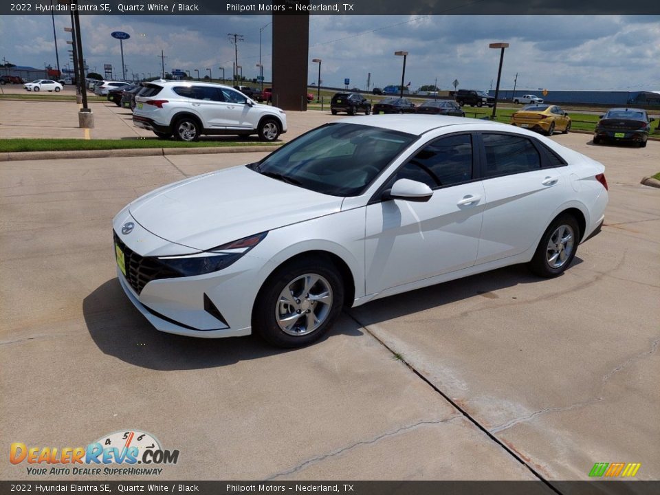 2022 Hyundai Elantra SE Quartz White / Black Photo #3