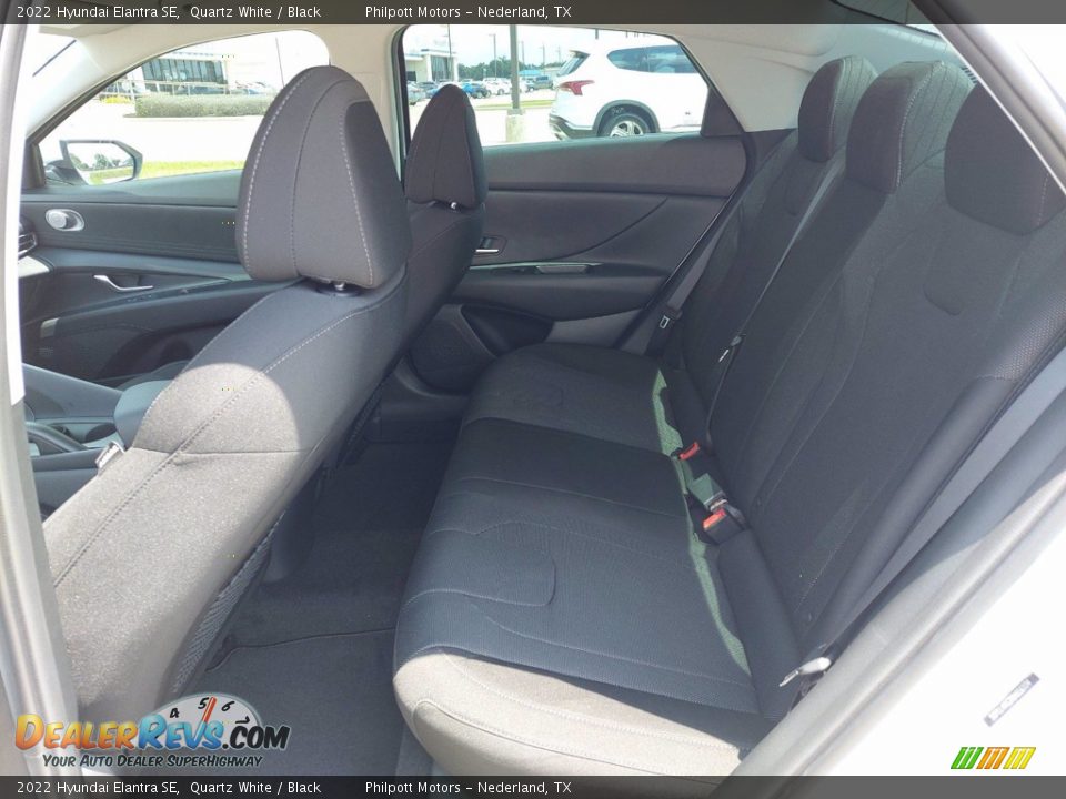 2022 Hyundai Elantra SE Quartz White / Black Photo #12