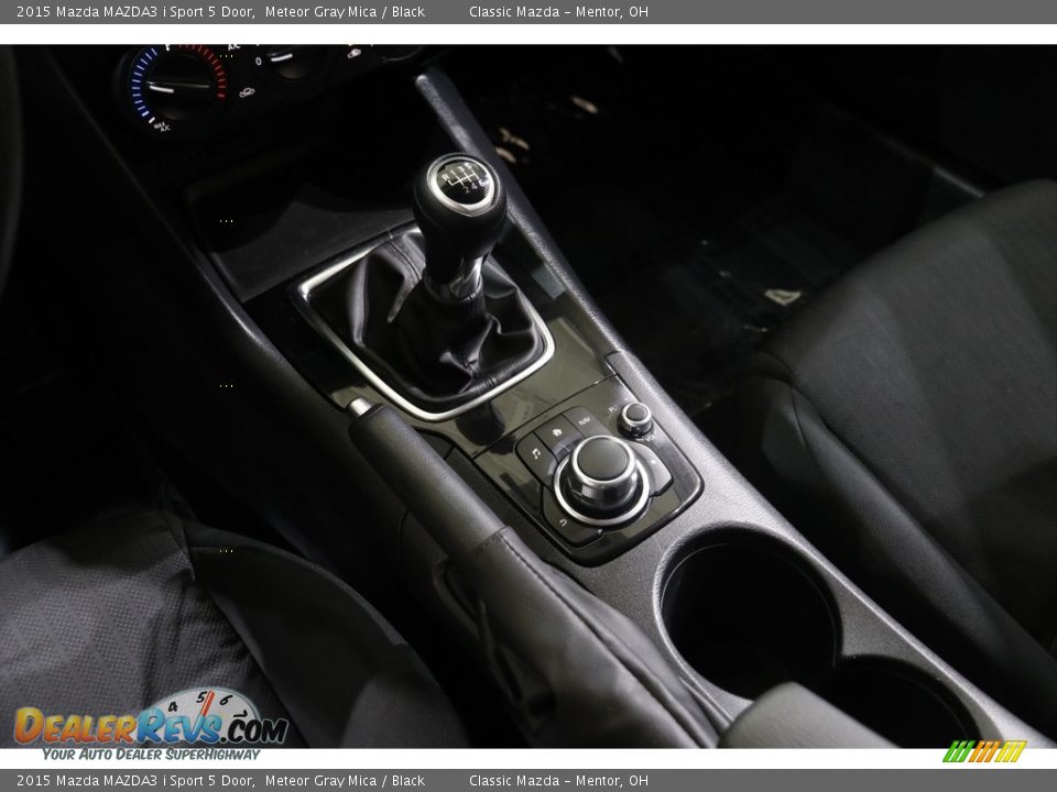 2015 Mazda MAZDA3 i Sport 5 Door Shifter Photo #12