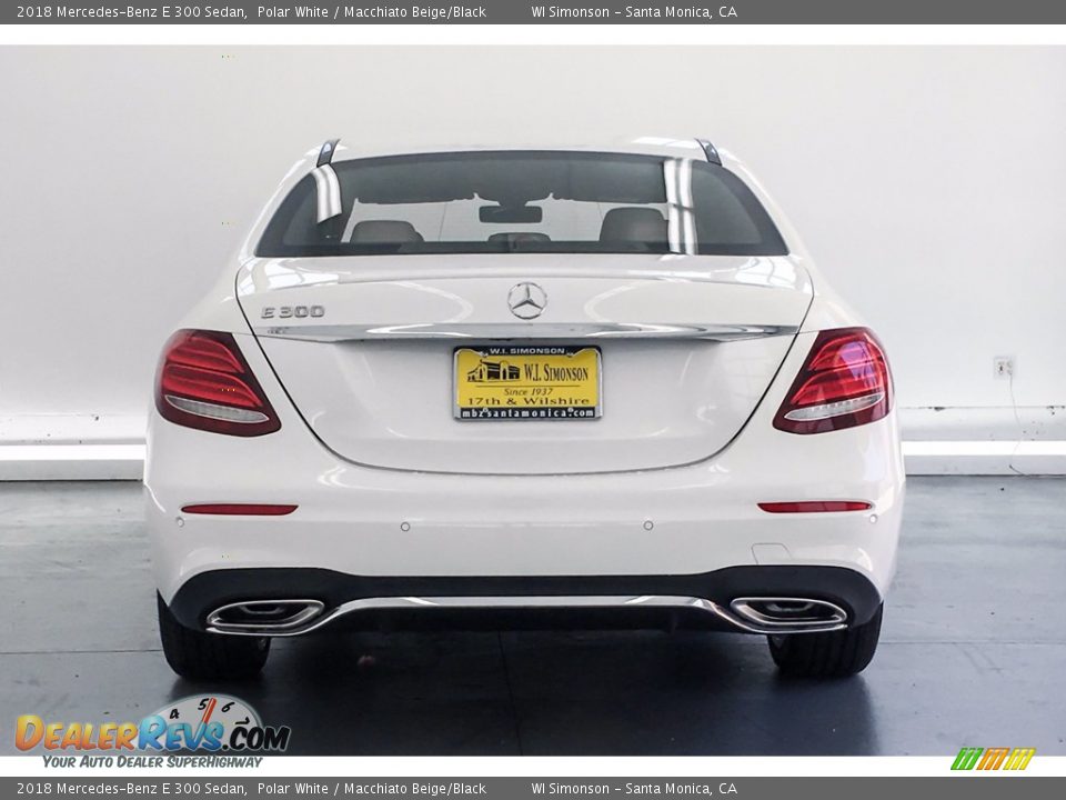 2018 Mercedes-Benz E 300 Sedan Polar White / Macchiato Beige/Black Photo #4