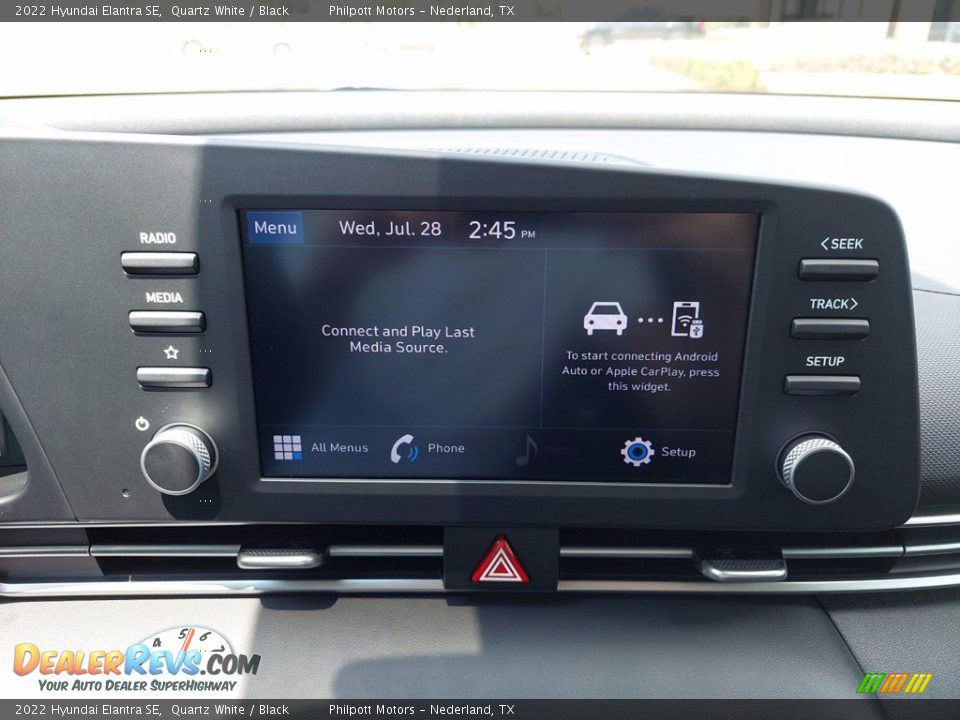 2022 Hyundai Elantra SE Quartz White / Black Photo #19