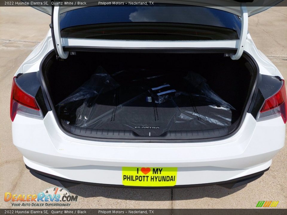 2022 Hyundai Elantra SE Quartz White / Black Photo #23