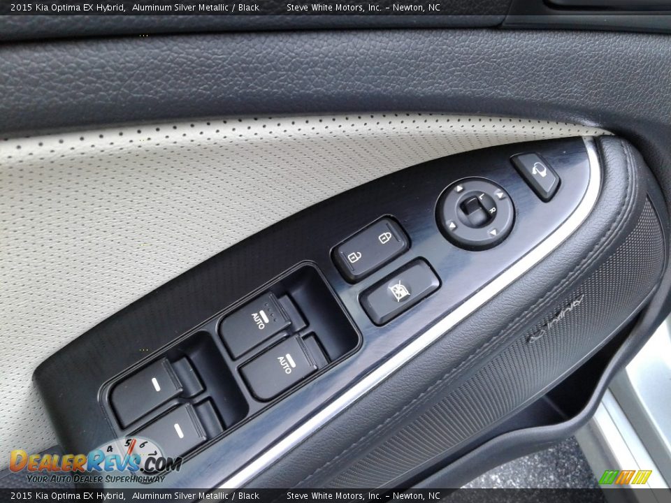 Door Panel of 2015 Kia Optima EX Hybrid Photo #12