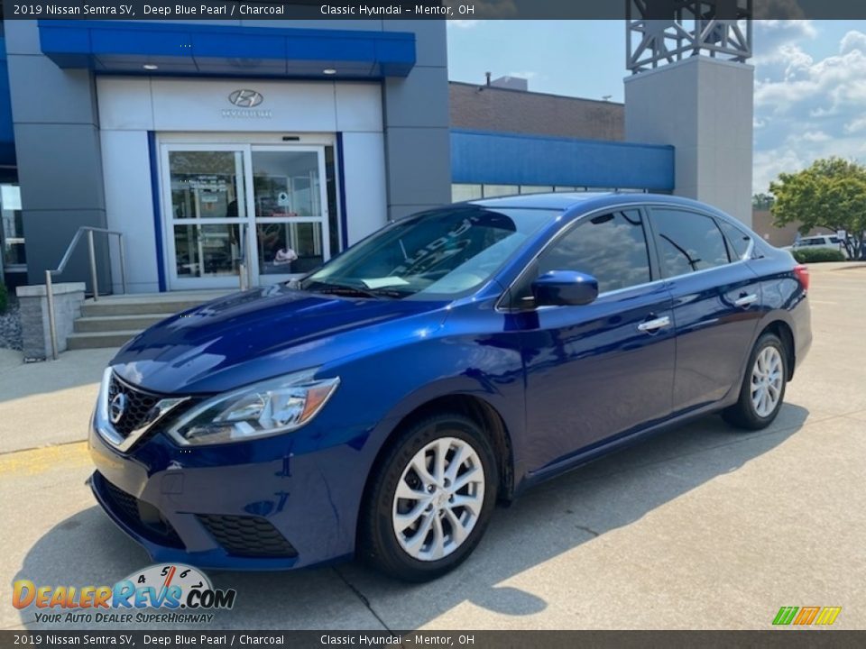 2019 Nissan Sentra SV Deep Blue Pearl / Charcoal Photo #1