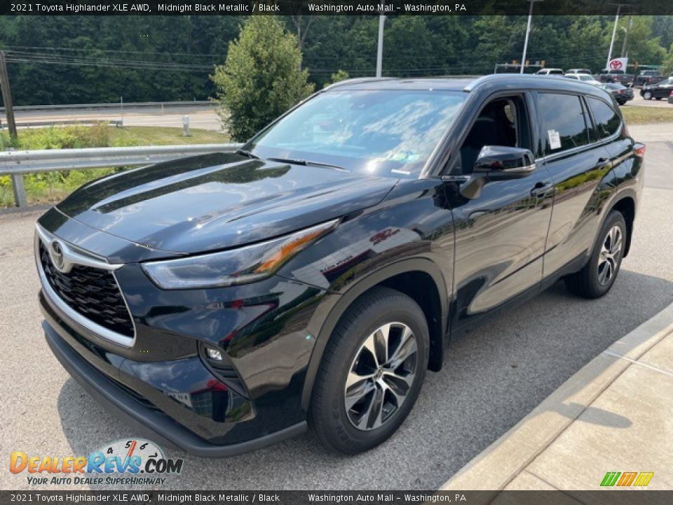 2021 Toyota Highlander XLE AWD Midnight Black Metallic / Black Photo #7