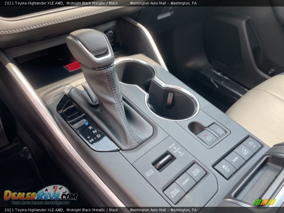 2021 Toyota Highlander XLE AWD Shifter Photo #17