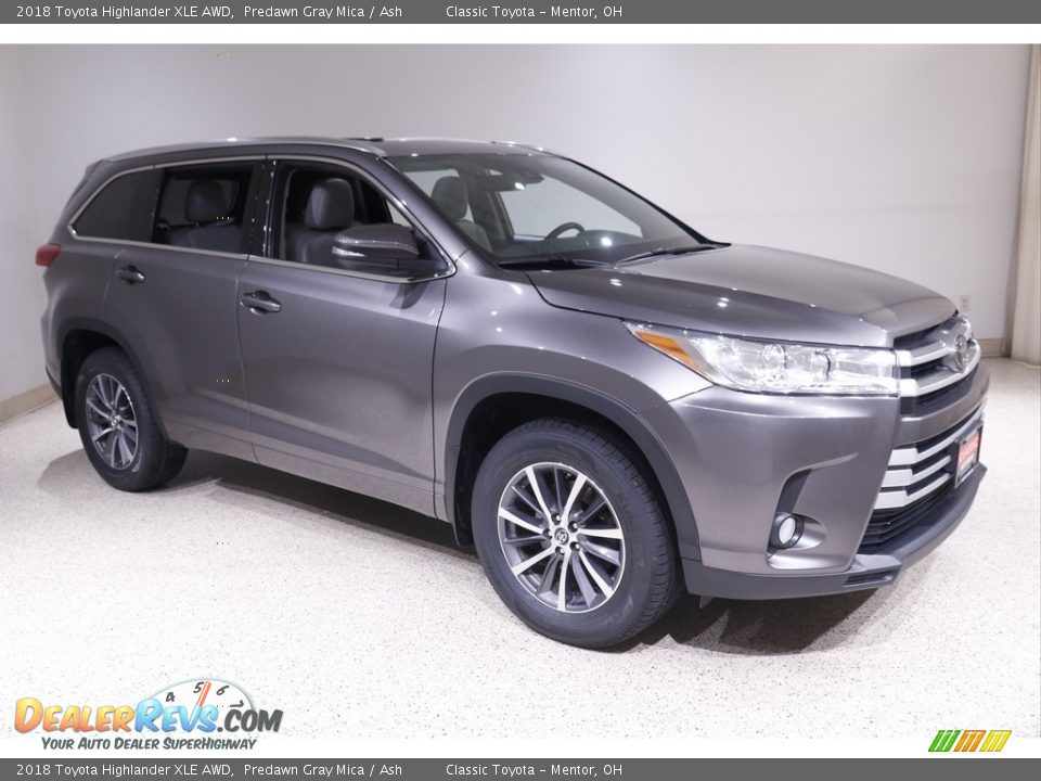 2018 Toyota Highlander XLE AWD Predawn Gray Mica / Ash Photo #1