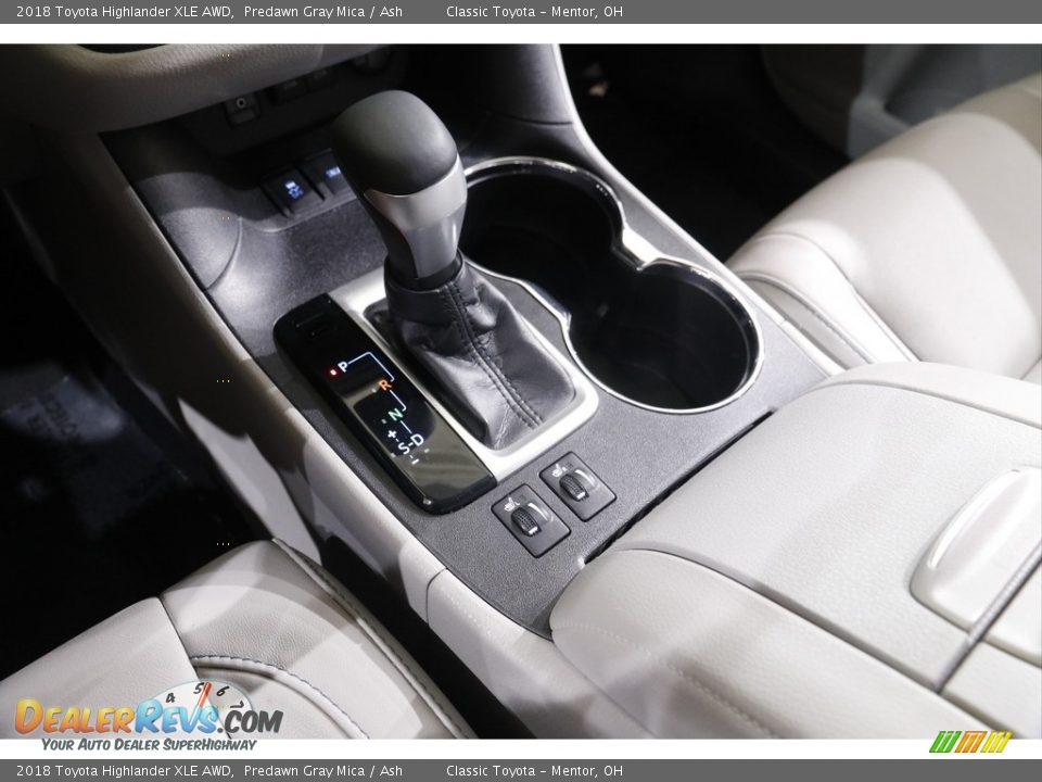 2018 Toyota Highlander XLE AWD Predawn Gray Mica / Ash Photo #13