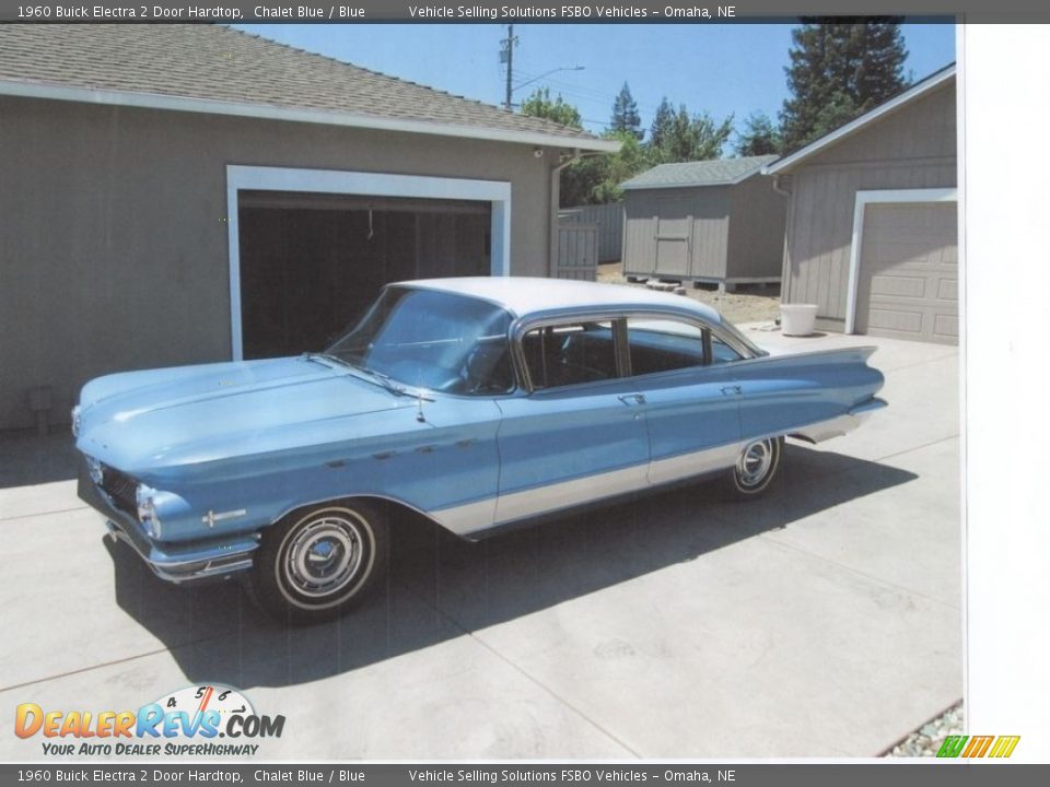 Front 3/4 View of 1960 Buick Electra 2 Door Hardtop Photo #1