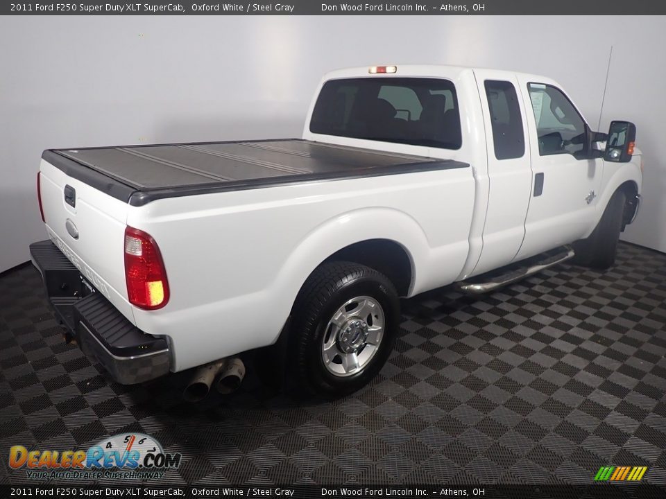 2011 Ford F250 Super Duty XLT SuperCab Oxford White / Steel Gray Photo #16