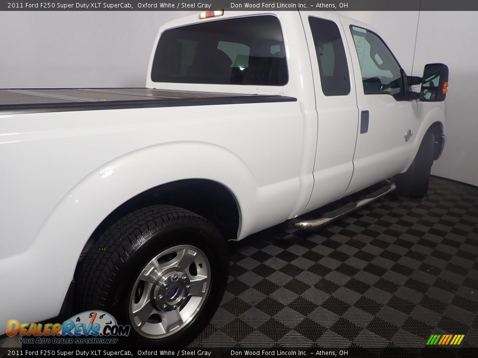 2011 Ford F250 Super Duty XLT SuperCab Oxford White / Steel Gray Photo #18