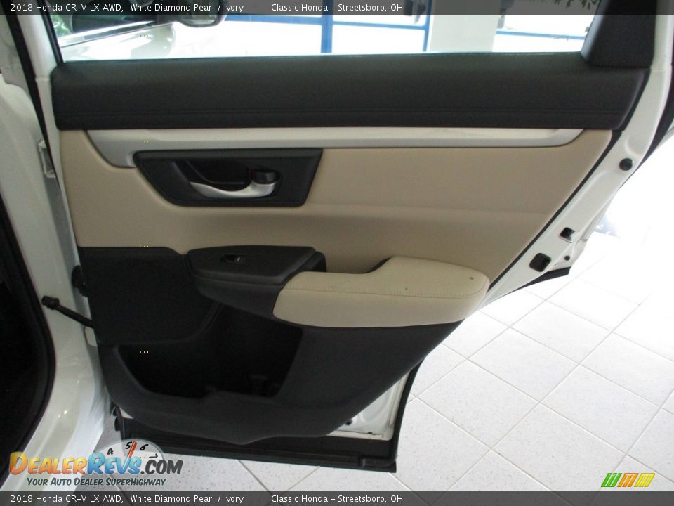 2018 Honda CR-V LX AWD White Diamond Pearl / Ivory Photo #17