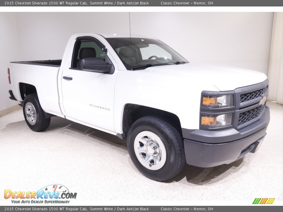 Front 3/4 View of 2015 Chevrolet Silverado 1500 WT Regular Cab Photo #1