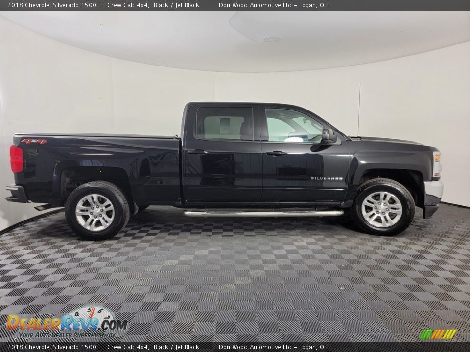 2018 Chevrolet Silverado 1500 LT Crew Cab 4x4 Black / Jet Black Photo #11