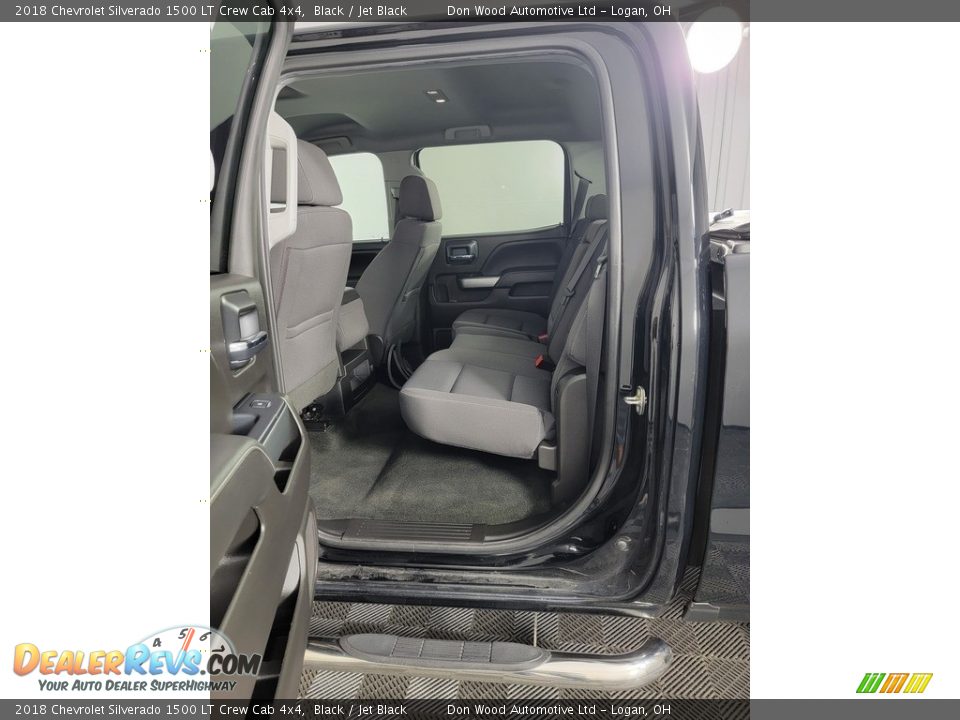2018 Chevrolet Silverado 1500 LT Crew Cab 4x4 Black / Jet Black Photo #31
