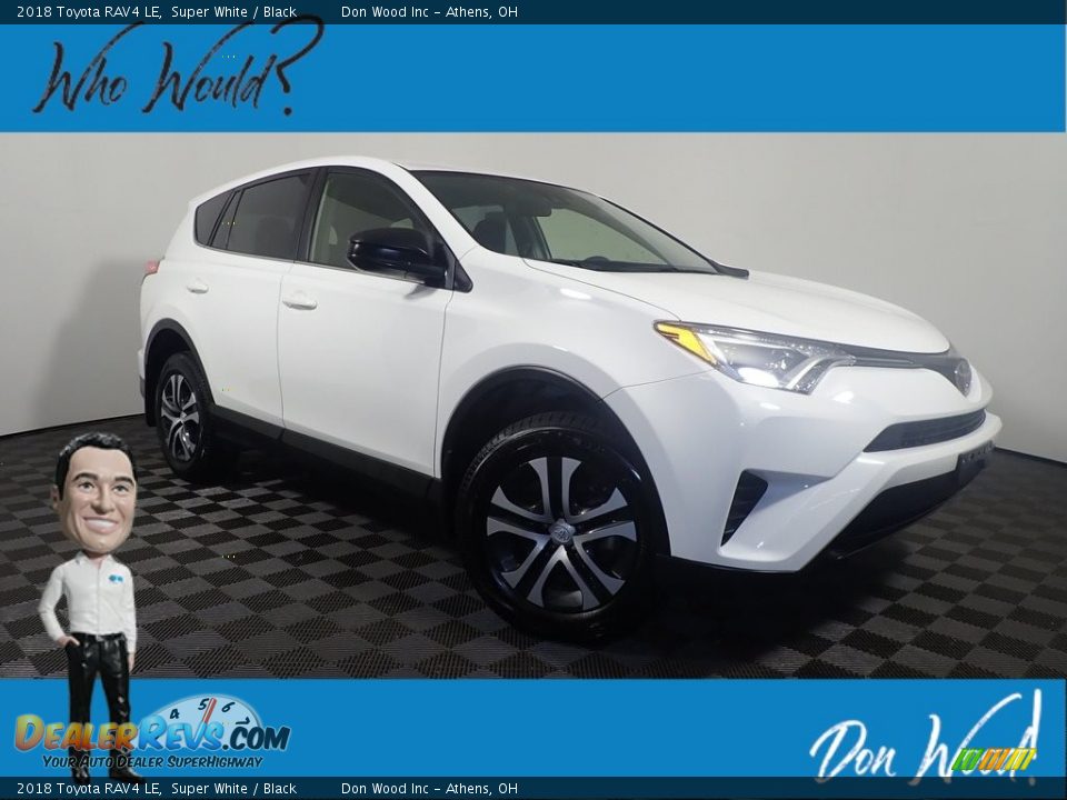 2018 Toyota RAV4 LE Super White / Black Photo #1