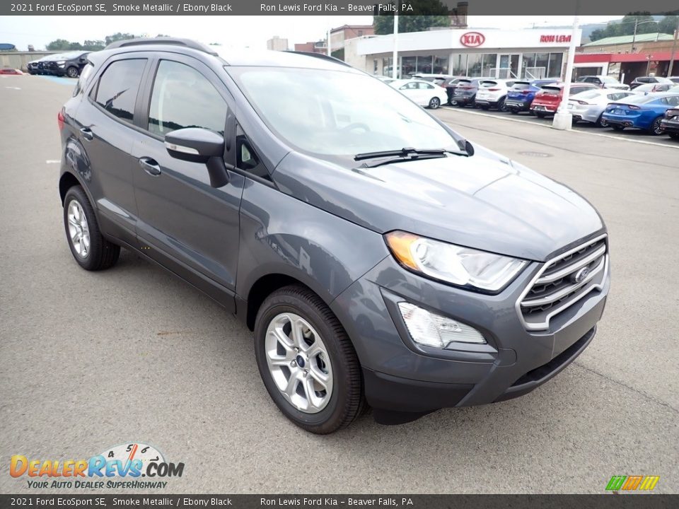 Front 3/4 View of 2021 Ford EcoSport SE Photo #3