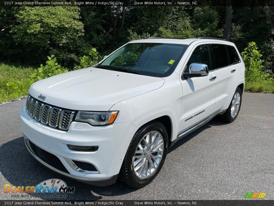 2017 Jeep Grand Cherokee Summit 4x4 Bright White / Indigo/Ski Gray Photo #2