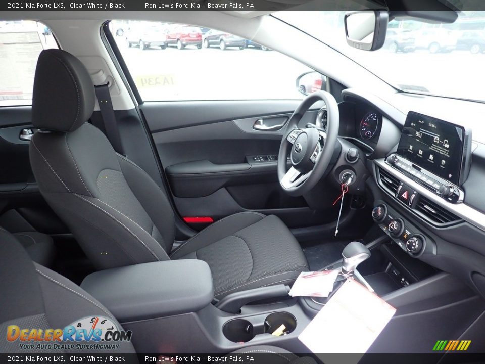 2021 Kia Forte LXS Clear White / Black Photo #12