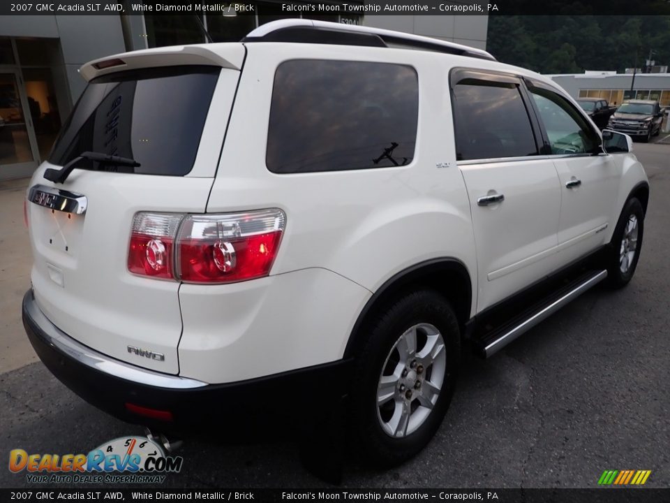 2007 GMC Acadia SLT AWD White Diamond Metallic / Brick Photo #2