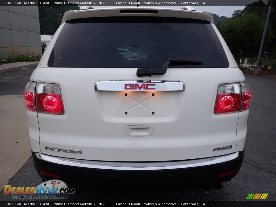 2007 GMC Acadia SLT AWD White Diamond Metallic / Brick Photo #3