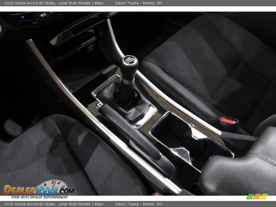 2016 Honda Accord EX Sedan Shifter Photo #13