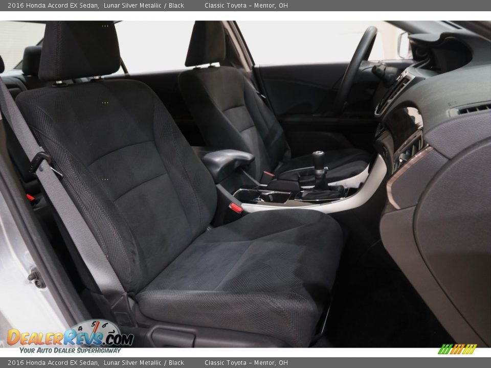 2016 Honda Accord EX Sedan Lunar Silver Metallic / Black Photo #16